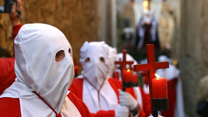 La Semana Santa de Cáceres, revulsivo económico en la ciudad - Reportajes RNE | Escuchar