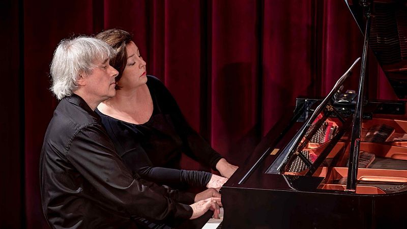 Fila cero - Fundaci�n Juan March: A cuatro manos (II): La orquesta en el teclado - 13/05/26 - Fila cero | Escuchar