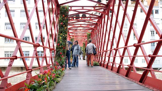 Temps de Flors de Girona tanca amb reclam dels barris per guanyar protagonisme