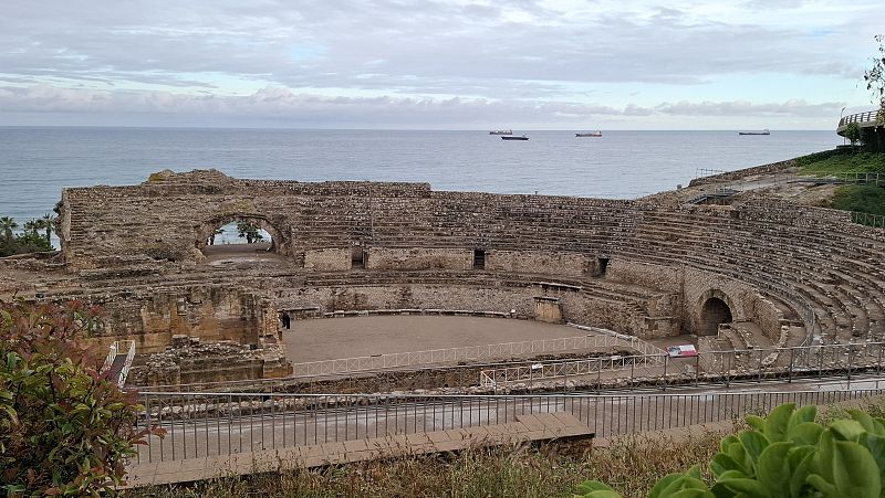 10.000 Lugares para viajar con Ángela Gonzalo - Tarragona y Estambul: dos ciudades unidas por su herencia romana - 17/05/26 - Escuchar ahora