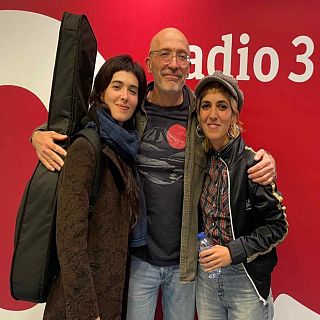 Las Nietas del Charli: Sol de medianoche