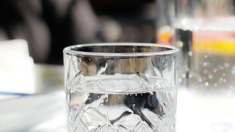 El mat� de R�dio 4 - L'aigua, aprima o engreixa? Quina quantitat i quan s'ha de beure - El mat� de R�dio 4 | Escoltar