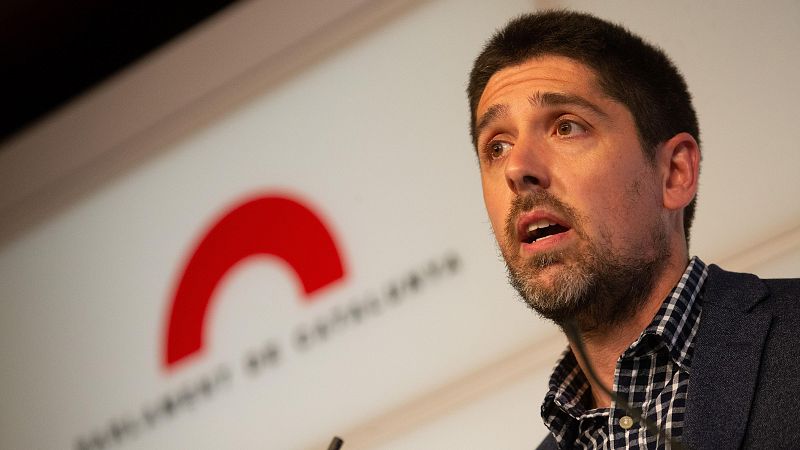 El Pla B - David Cid, sobre el suport dels Comuns als pressupostos: "Demanem una actualitzaci� en q�estions d'habitatge, mobilitat i lluita contra la desigualtat" - El pla B | Escoltar