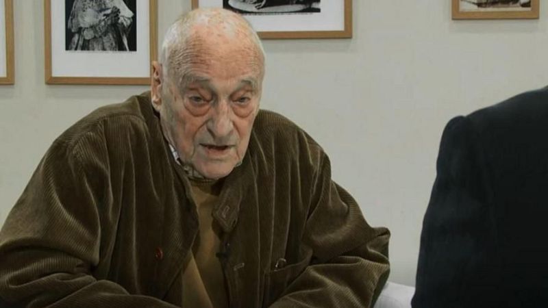 Preguntas a la historia - ¿Quién fue Gerard Genette? - Escuchar ahora