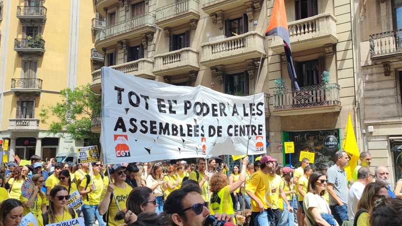 El mat� de R�dio 4 - Ingrid Chavarria, CGT Ensenyament: "La nostra reivindicaci� principal no �s el sou, falten m�s de 30.000 docents nous" - El mat� de R�dio 4 | Escoltar