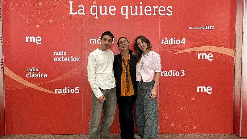 Luz Arcas y Kor'sia en la CND - A compás | Escuchar