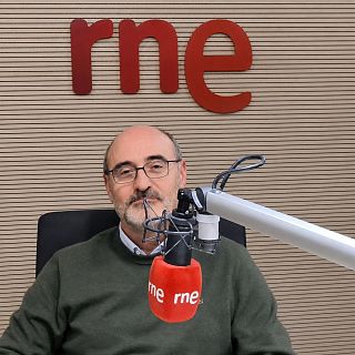 La energía oscura podría no ser una constante universal y dar lugar a una nueva física