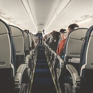 Menos derechos para los pasajeros que viajan en avi�n