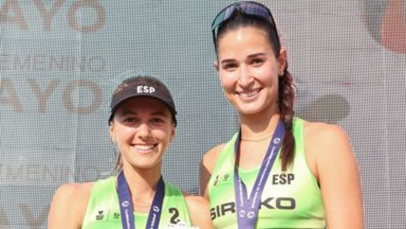 No solo fútbol - Tania y Sofia la pareja que hace soñar al vóley playa español - 23/05/2026 - ESCUCHAR AHORA