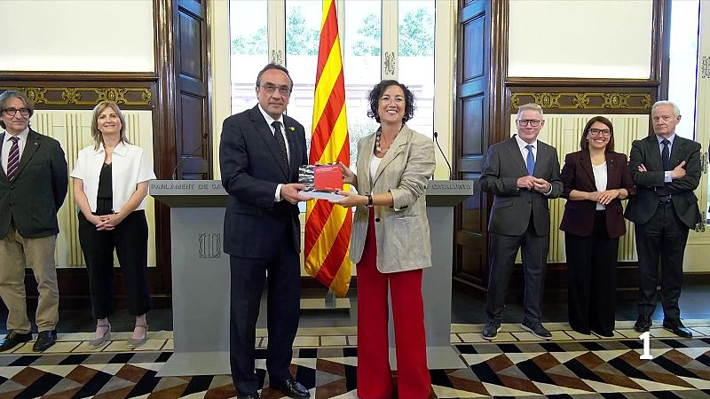 El Govern porta al Parlament els primers pressupostos de Salvador Illa | Escoltar