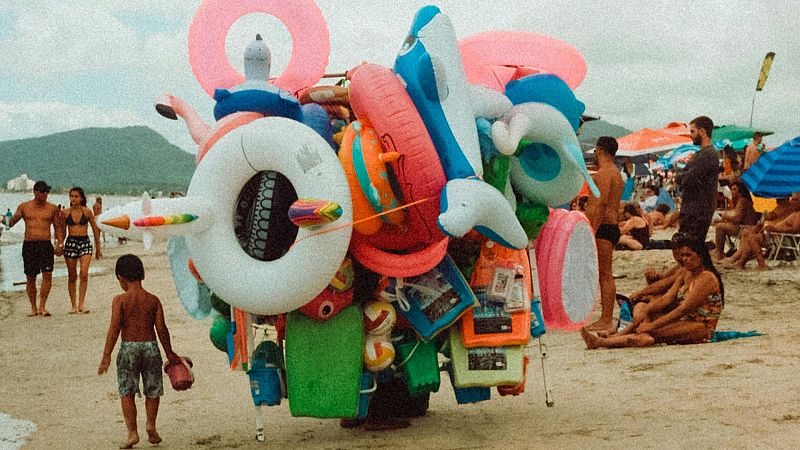 Bon dia i bona sort - A la platja amb nens? Prepara maletes! - Bon dia i bona sort | Escoltar