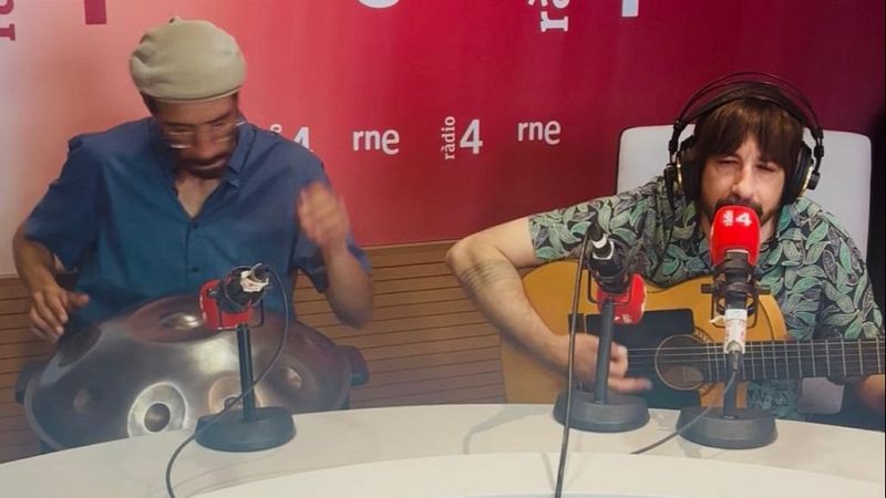 El Mat� de R�dio 4 - David Canal i David Fractals presenten i canten 'Ja no crec' - El mat� de R�dio 4 | Escoltar