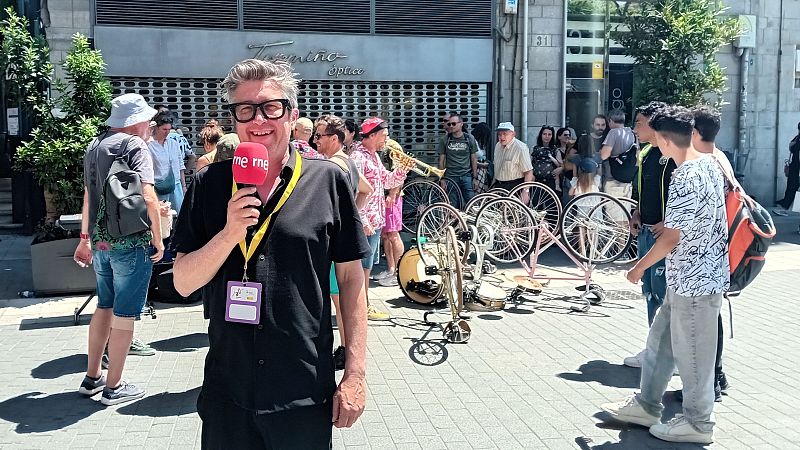La sala - Escénicas en la calle y artistas en espacios públicos, por Gwendal Stephan | Escuchar