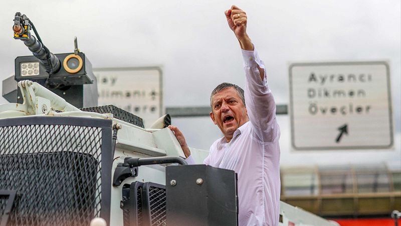 Cinco Continentes - Más sentencias judiciales contra la oposición a Erdogan en Turquía - Escuchar ahora