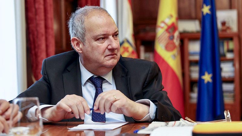 Jordi Hereu: "La financiación del PSOE es intachable" - Las mañanas de RNE | Escuchar