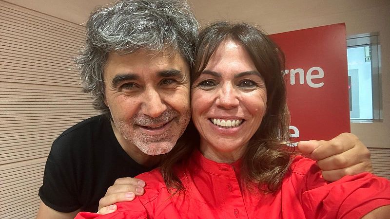 Libros de arena - Pedro Simón y 'Lo inesperado' - Escuchar ahora