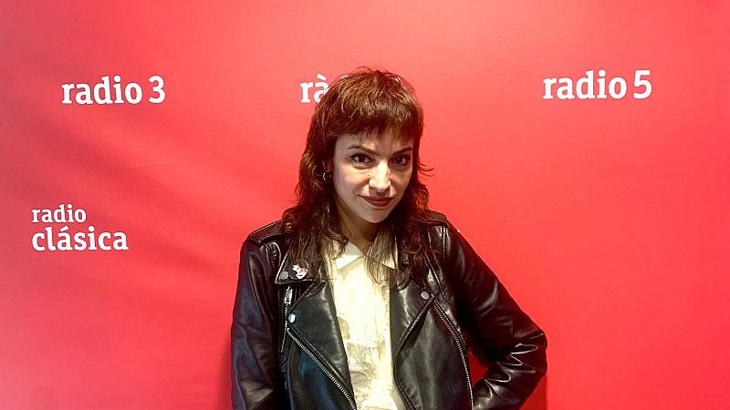 Metròpoli - NAT SIMONS - Metròpoli | Escoltar