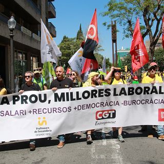 Iolanda Segura, USTEC: "Ens tancarem al Departament fins que arribem a un acord i si no, potser vaga indefinida"