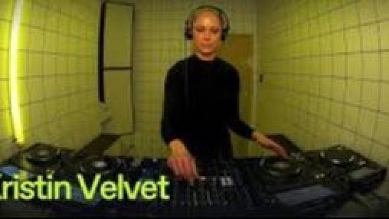 En órbita - Desde Ibiza: Giorg & Kristin Velvet Djs - 30/05/26 - En órbita | Escuchar