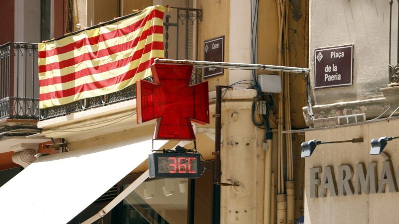 L'Entrellat - Ehsan: un nen relata els desmais a classe per les altes temperatures - L'Entrellat | Escoltar
