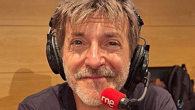 Paco Roca presenta su nuevo libro El Viaje en la Tertulia de  Maduritos interesantes