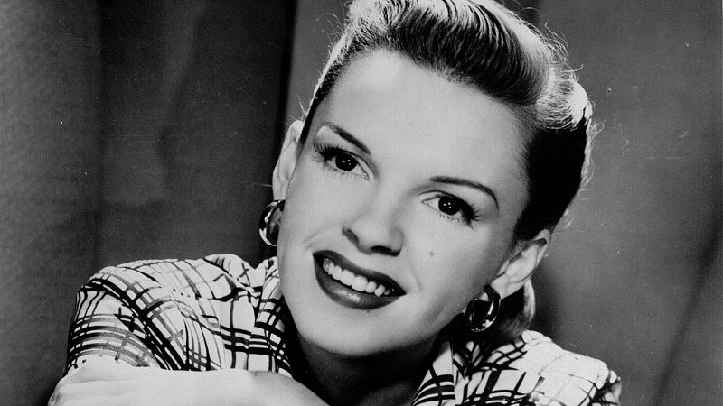 Tal día como hoy - Judy Garland - 10/06/26 - Escuchar ahora
