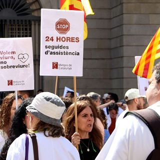 Metges de Catalunya: Arrenca una vaga indefinida d'hores extres que allargarà un 30% les llistes d'espera