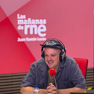 Carlangas entra en su 'Universo paralelo' y vuelve al rock