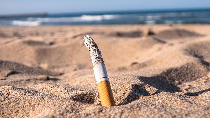 El despertador de RNE - Más playas libres de tabaco: ¿sí o no? - El despertador de RNE | Escuchar