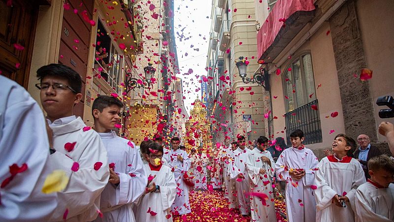 Valencia celebra el 700 aniversario del Corpus Christi - 04/06/2026 - ESCUCHAR AHORA