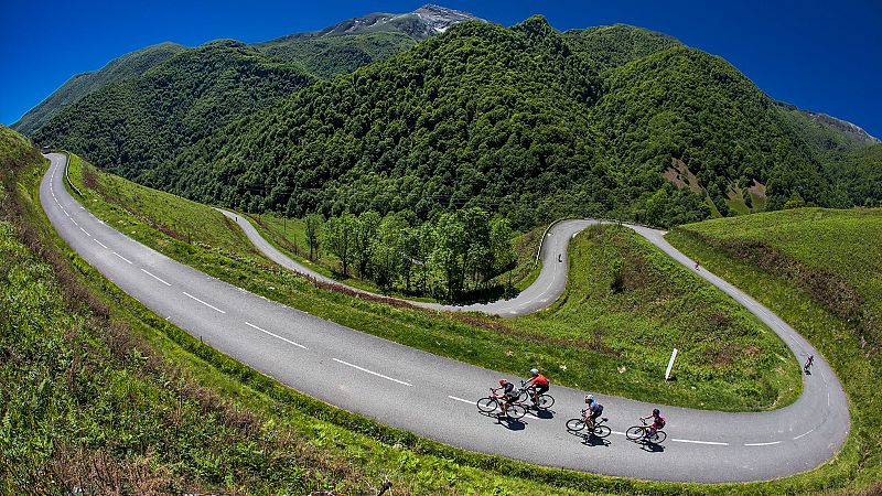 Deporte y aventura - Recorrer el Pirineo en bicicleta - 05/06/26 - Escuchar ahora