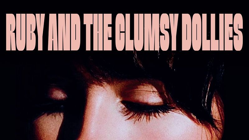 Patillismo Ilustrado - Ruby And The Clumsy Dollies, Paco Roca, Sandré - Patillismo ilustrado | Escuchar