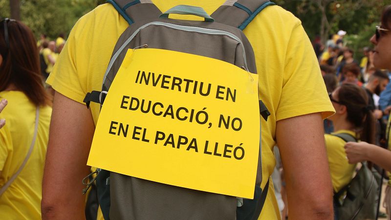 El Pla B - Tert�lia | Debat sobre la situaci� del sistema educatiu - El pla B | Escoltar