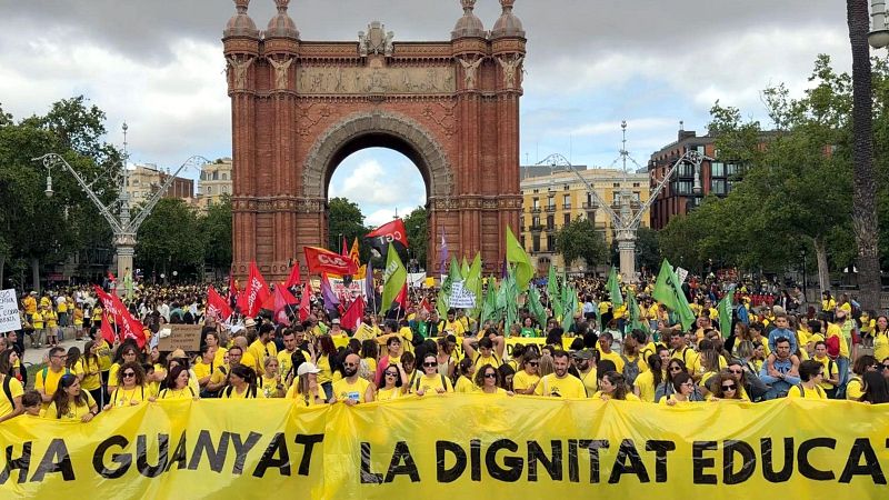 El Pla B - Primera part, amb l'Edici� Vespre i els esports - El pla B | Escoltar