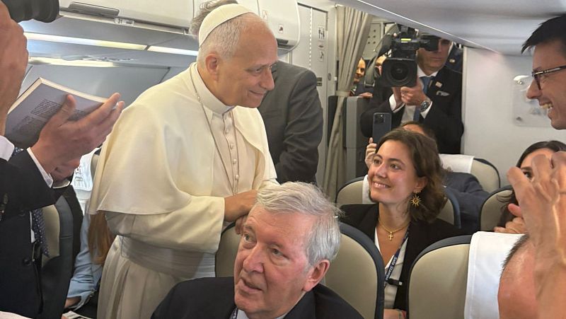 La visita del Papa Lle� XIV a BCN, a trav�s de Francesc Romeu - S�n 4 dies | Escuchar