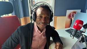 En el pa�s de los blancos con Ousman Umar: Simposio sobre migraci�n y visita del Papa en Canarias
