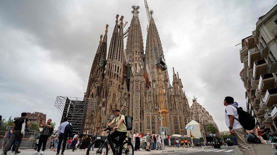 Queixes de ve�ns i comerciants sobre les restriccions a Sagrada Fam�lia