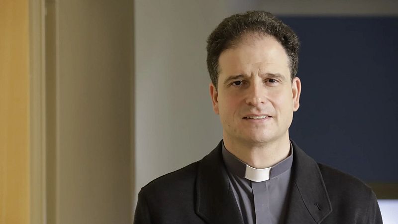 Álvarez de Asturias: "Es un gesto de cercanía a las víctimas para que quede claro que la Iglesia no se desentiende" - Las mañanas de RNE | Escuchar