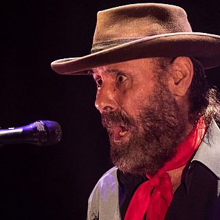 Personas Curvas:  'El Cabrero'