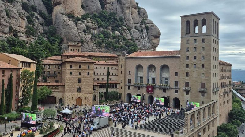 Lle� XIV presideix l'oraci� del Rosari i beneeix la Mare de D�u de Montserrat | Maria Huguet