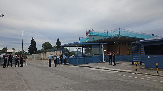 Lleó XIV enceta la jornada a Brians 1, on s'ha reunit amb 80 interns