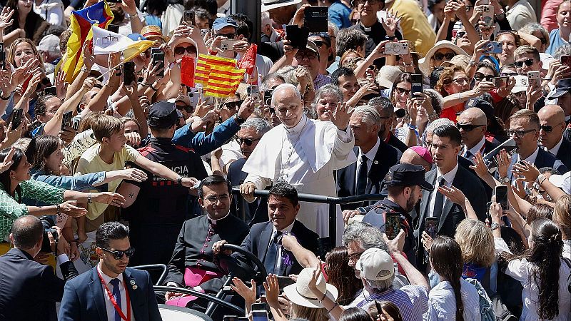El mat� de R�dio 4 - Lle� XIV agraeix a Montserrat l?acollida d?una Catalunya plena de fe i amor - El mat� de R�dio 4 | Escoltar