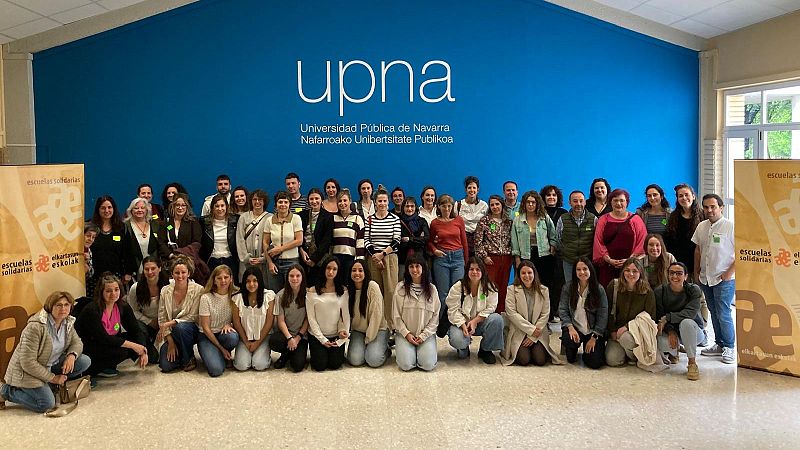 Escuelas solidarias, un programa que invita a reflexionar y actuar - Navarra Informativos | Escuchar