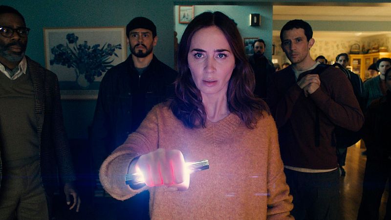 De película en Radio 5 - Novelas, guiones, Todos los colores en la 85 edición de la Feria del Libro - 12/06/26 - Escuchar ahora