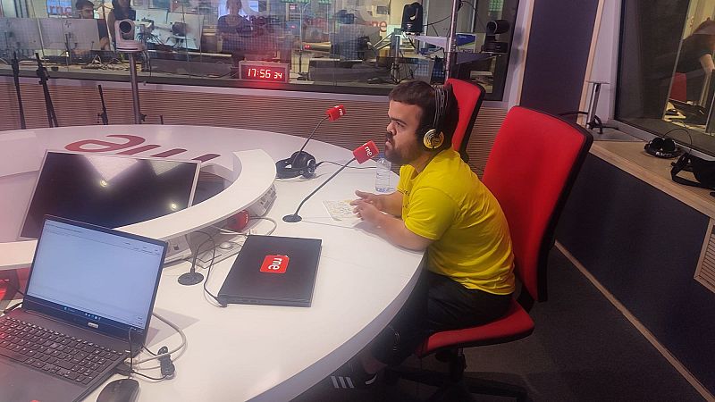 Las Tardes de RNE- Un profesor con mucho que enseñar - Las tardes de RNE | Escuchar