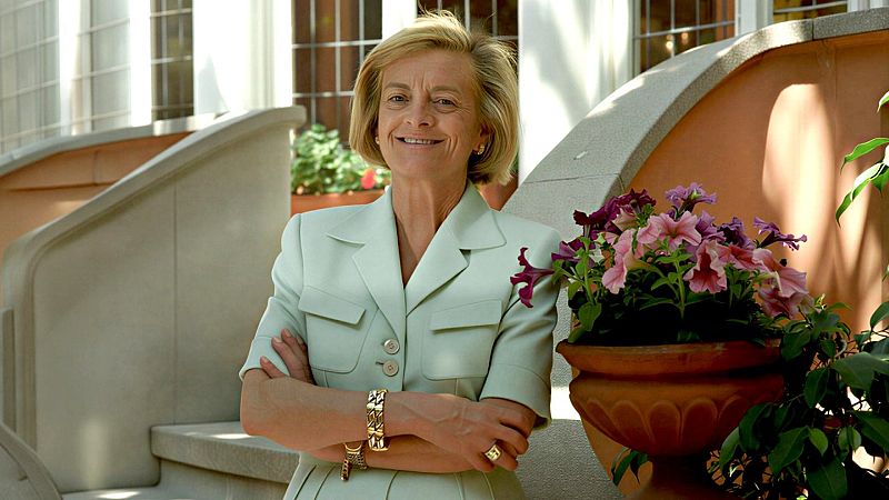 Josefina Aldecoa, escribir y educar contra el olvido - Documentos RNE | Escuchar