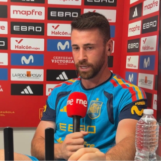 Unai Sim�n: "Llegu� a pensar si merec�a la pena ser portero de la selecci�n"