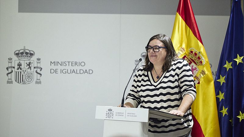 Entrevista a Silvia Aldavert en el 24 Horas Fin de Semana RNE - 24 horas fin de semana | Escuchar