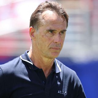 Lopetegui, en RNE: "Hemos conseguido algo hist�rico"