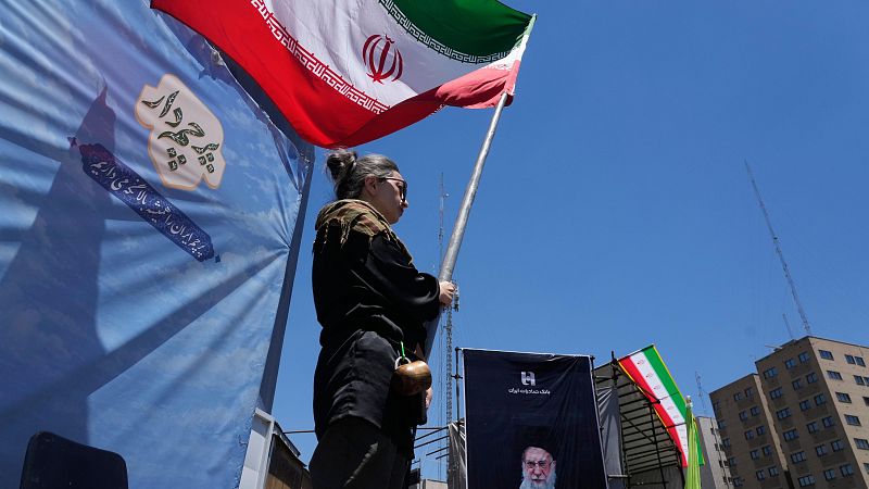 L'Entrellat - Gehla, iraniana a Barcelona: "Amb l'acord tenim sentiments de tristesa perqu� la gent tenia esperan�a" - L'Entrellat | Escoltar